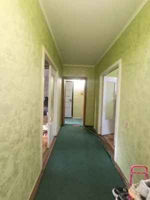For Sale: 5 rooms in the left bank (3rd district)