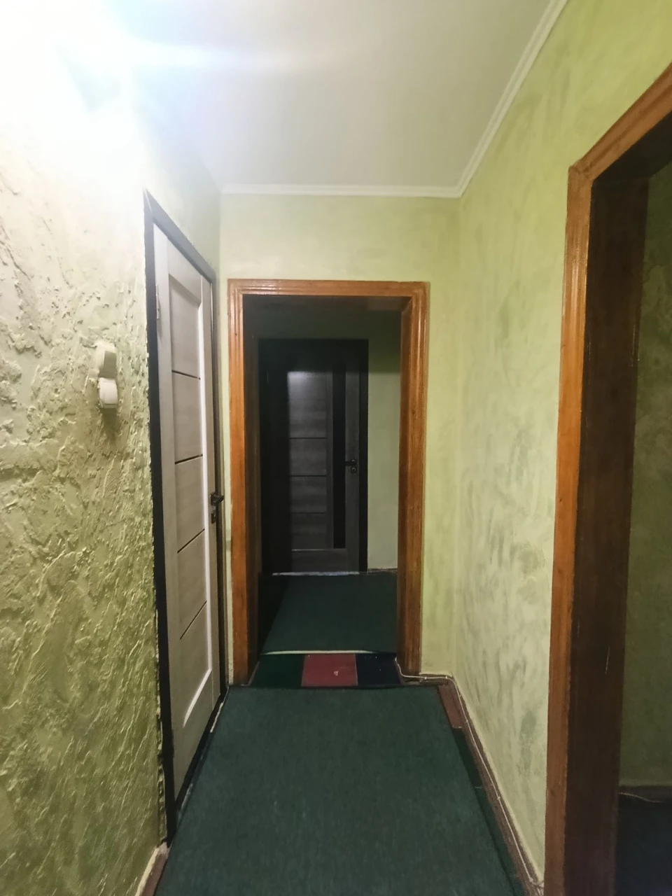 For Sale: 5 rooms in the left bank (3rd district)