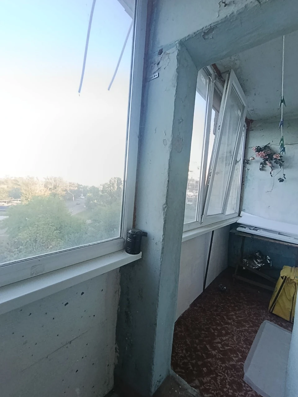 For Sale: 5 rooms in the left bank (3rd district)