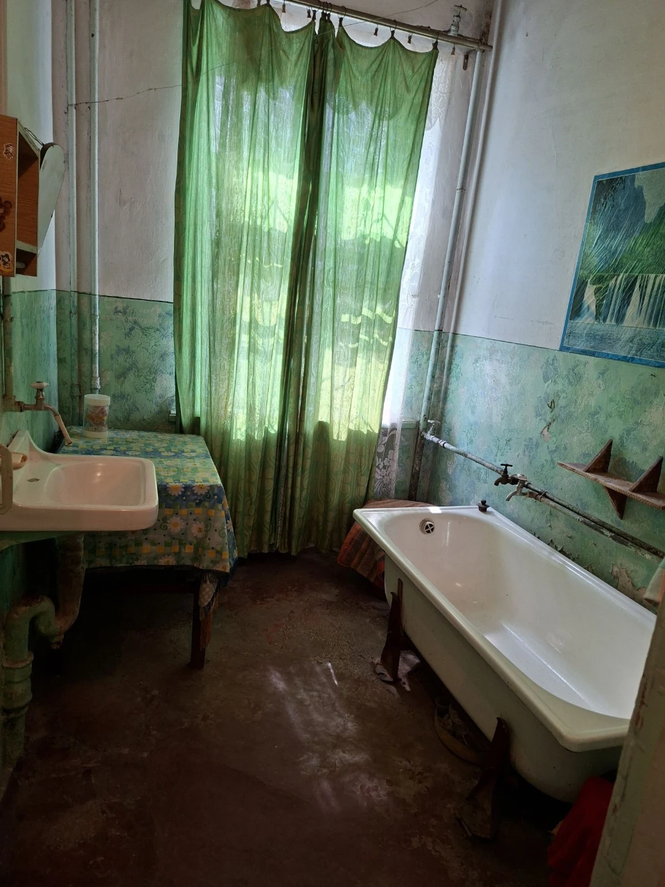 3-room apartment for sale, Kam'yans'ke, Dnipropetrovsk region