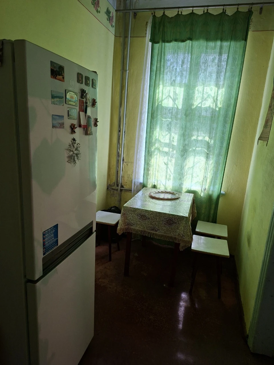 3-room apartment for sale, Kam'yans'ke, Dnipropetrovsk region