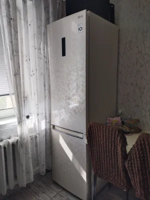 Sale of a 4-room apartment on the Left Bank of Kam'yans'ke