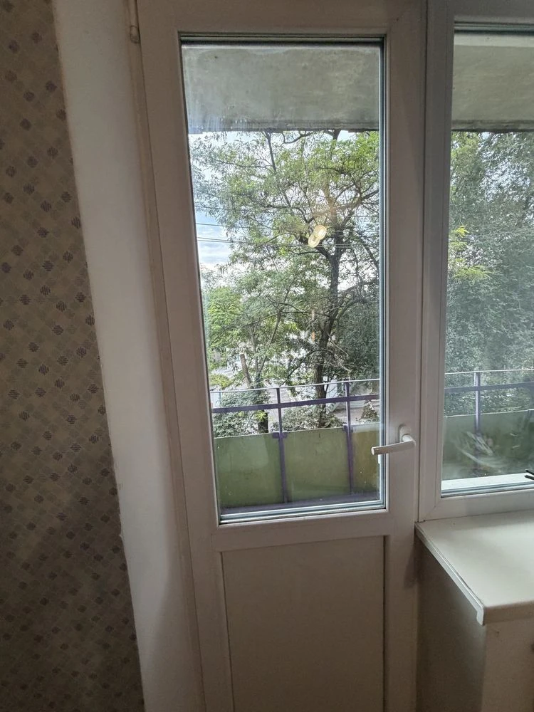 2-room apartment for sale on Відродження Avenue (Anoshkina)