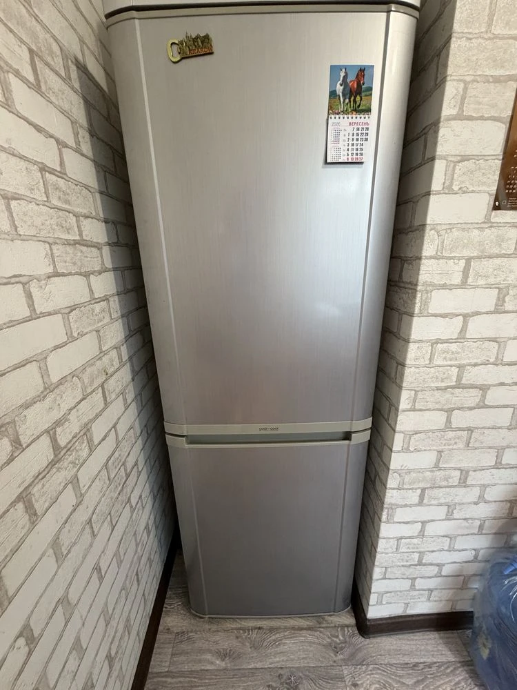 2-room apartment for sale on Відродження Avenue (Anoshkina)