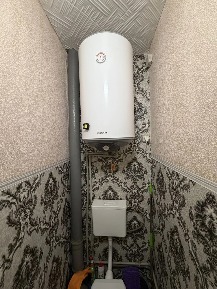 2-room apartment for sale on Відродження Avenue (Anoshkina)