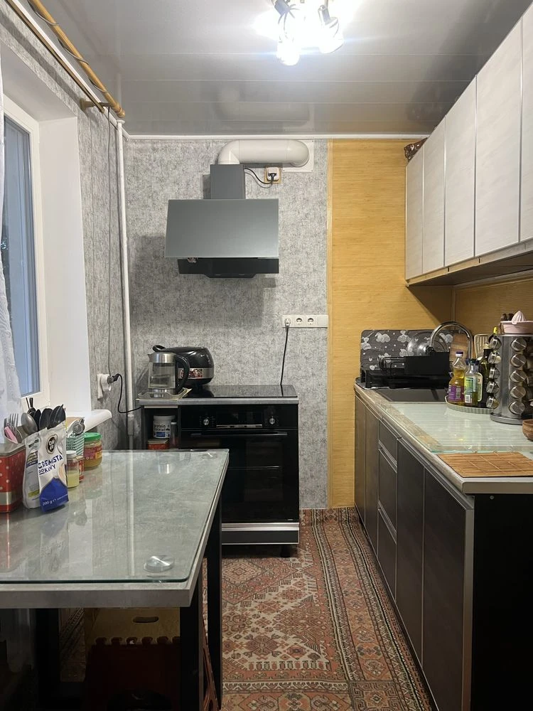 Продаж нерухомості 2кімнатноі квартири