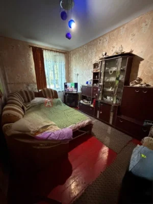 Продається 2-кімнатна квартира. Електроопалення, вул. Республіканська