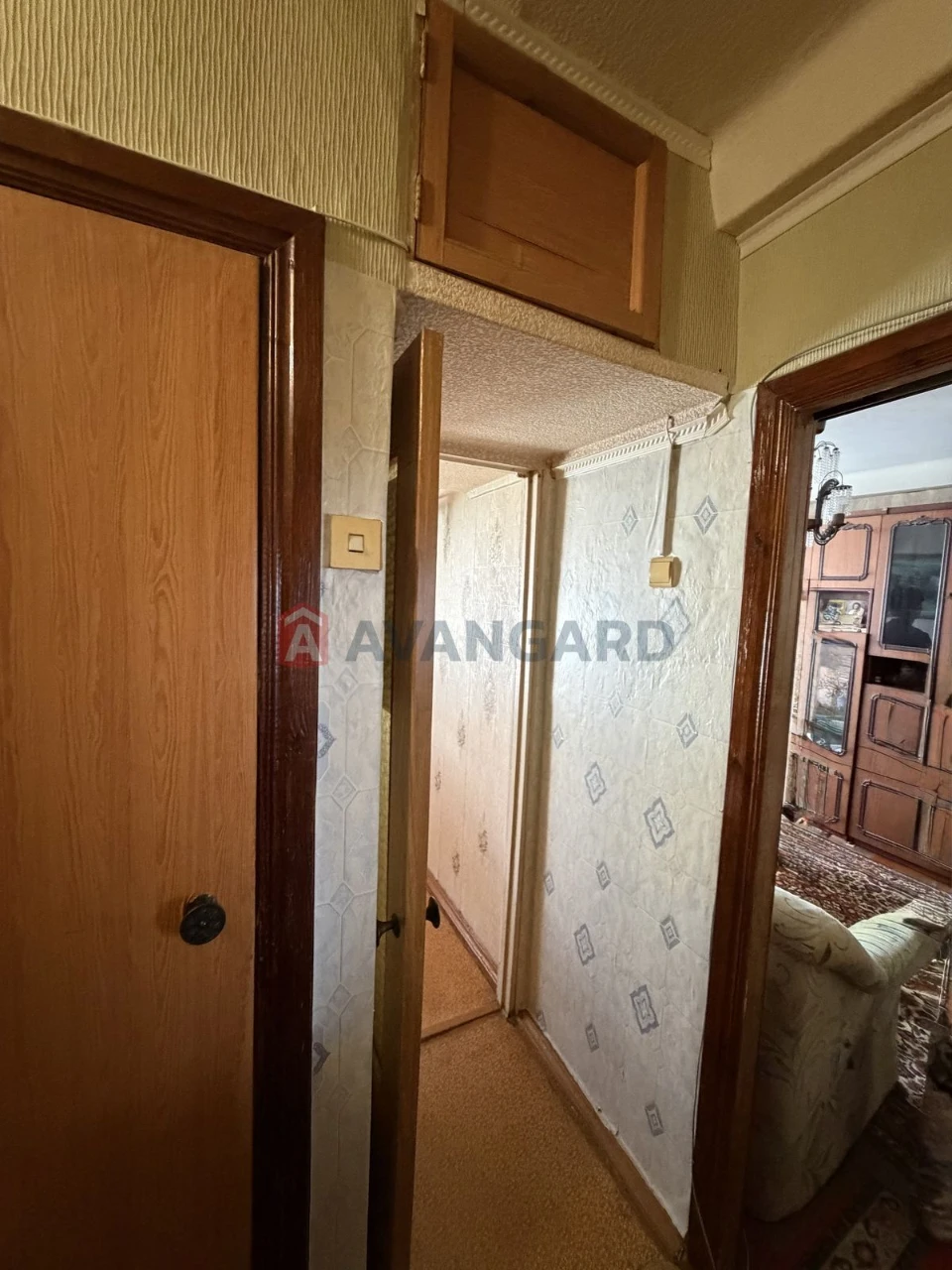 Продається 2-кімнатна квартира.