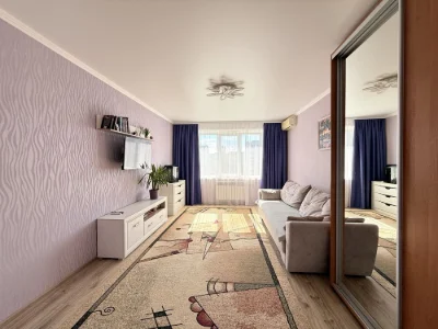 Продаж 3-кімнатного квартири з ремонтом, меблями та технікою — 2 мі