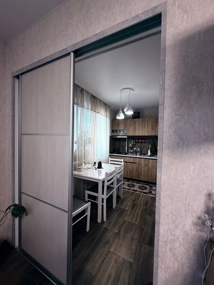 For Sale: Cozy 1-bedroom apartment on the Left Bank - 2nd microdistrict