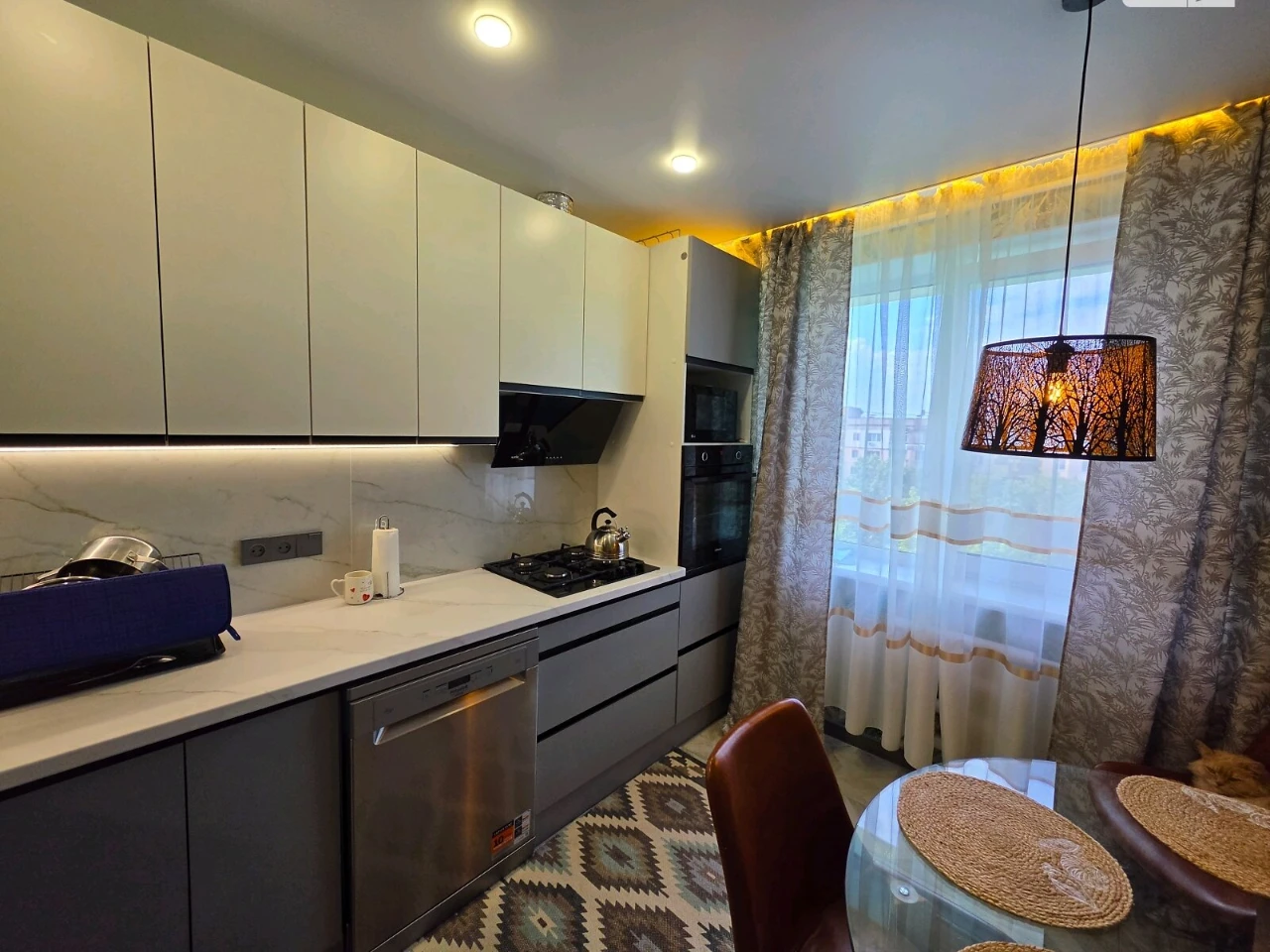 Apartment for Sale in Dniprovsky