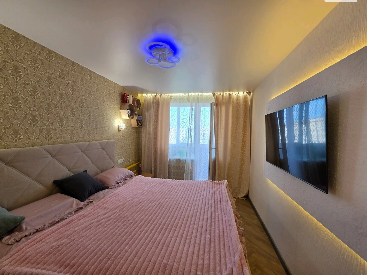 Apartment for Sale in Dniprovsky