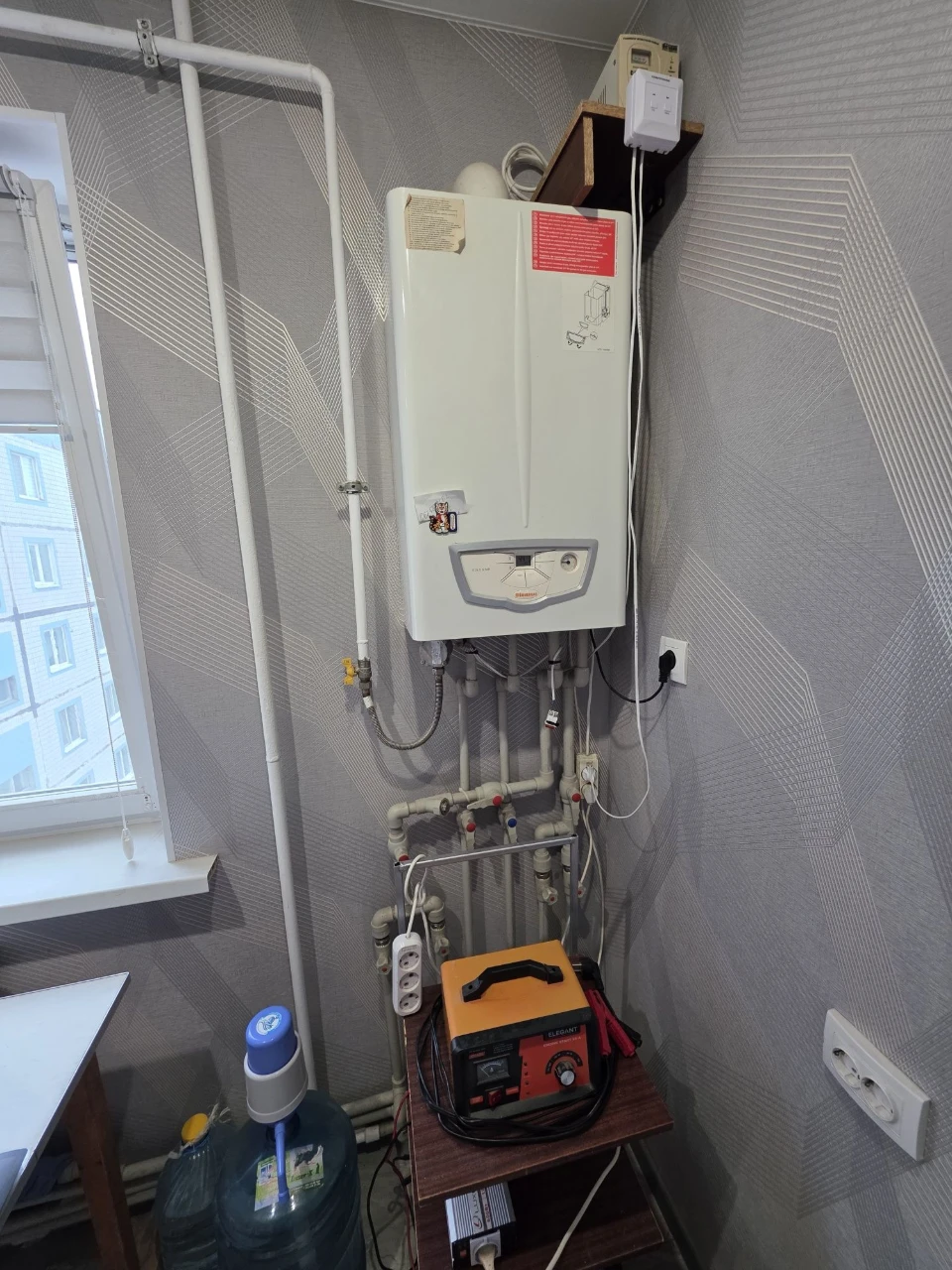For Sale: 3-room apartment with gas heating in the 4th district