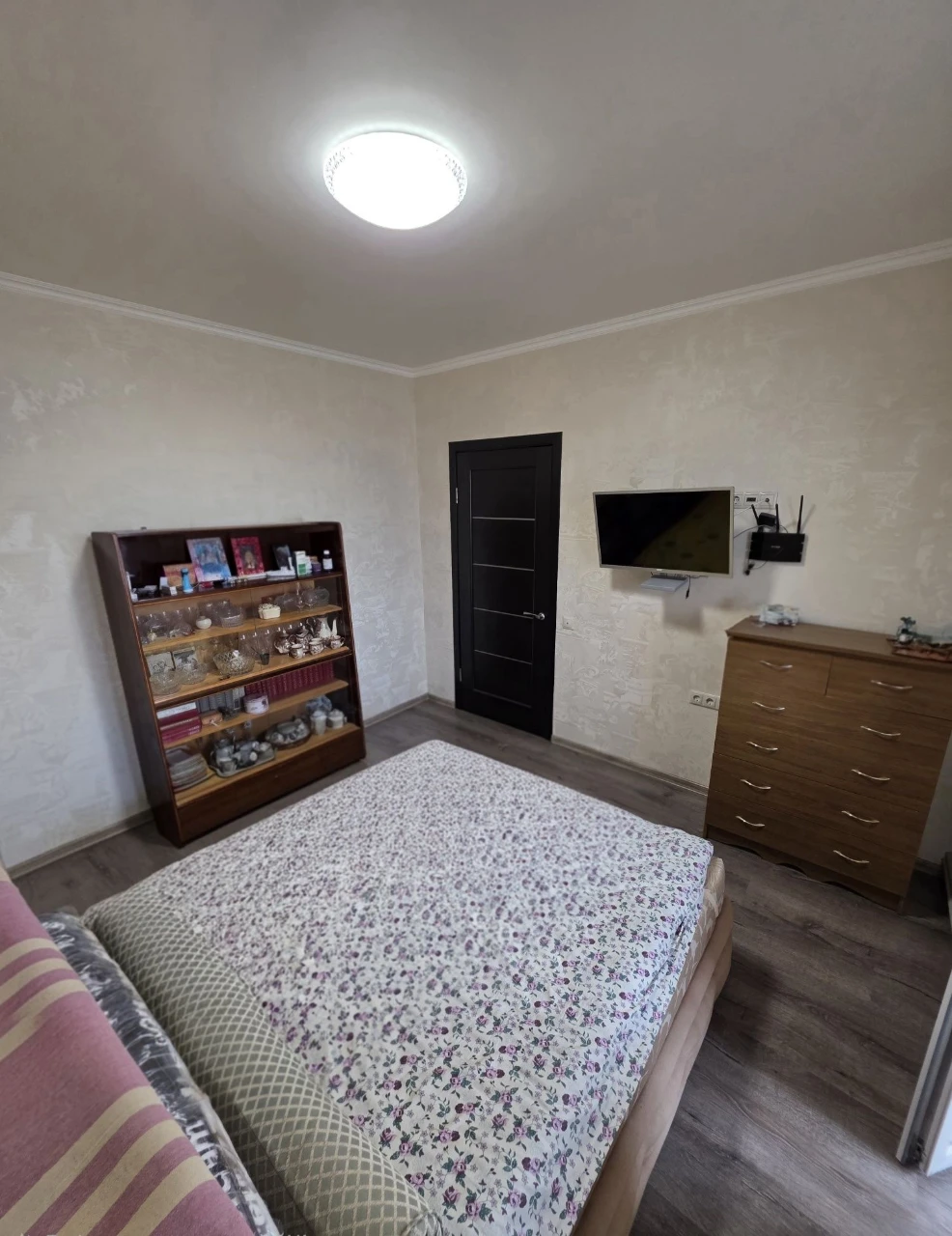 For Sale: 3-room apartment with gas heating in the 4th district