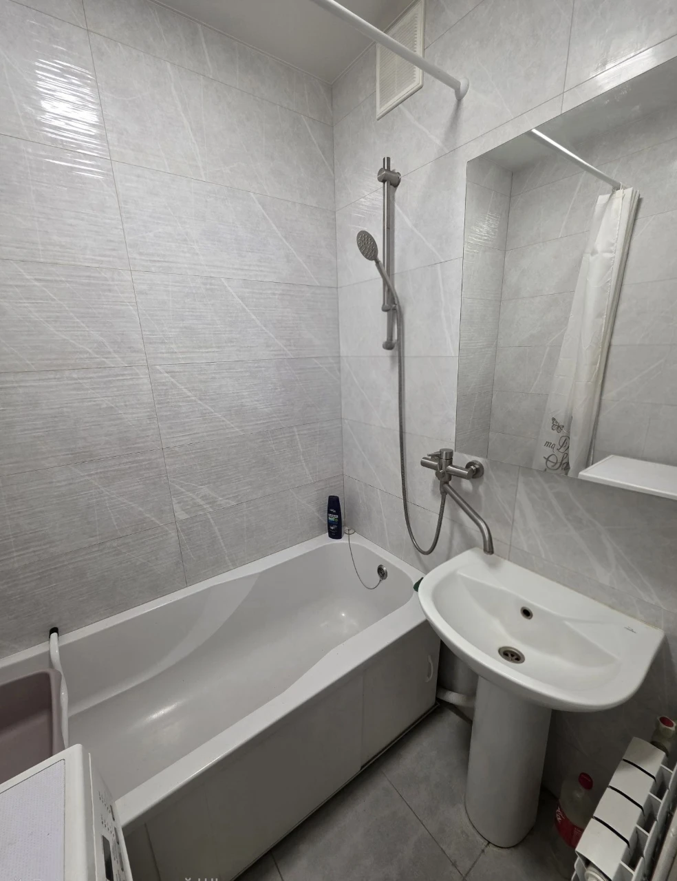 For Sale: 3-room apartment with gas heating in the 4th district