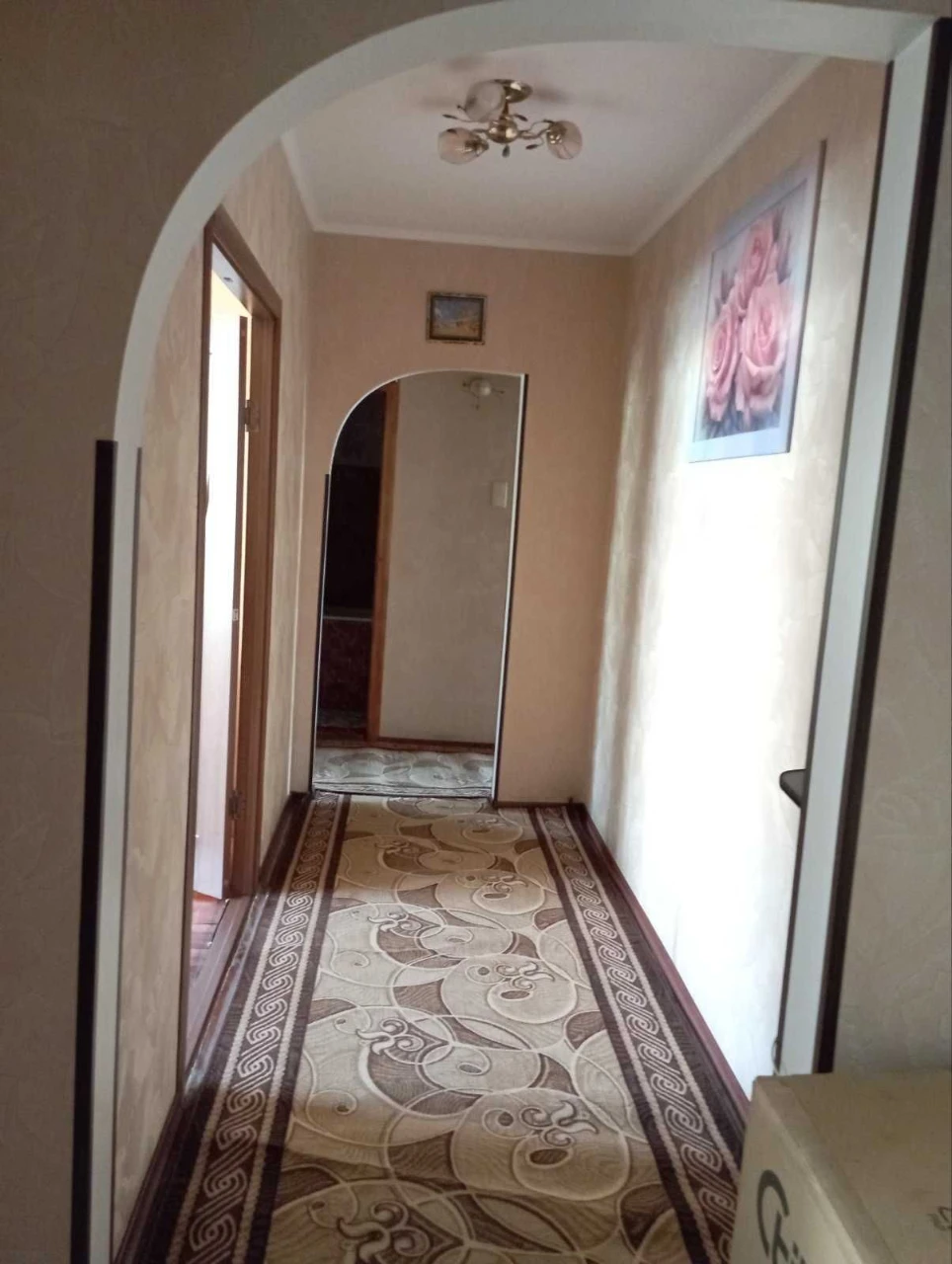 Продам 3-ком Левый Берег 5этаж мебель и техника, без долгов.