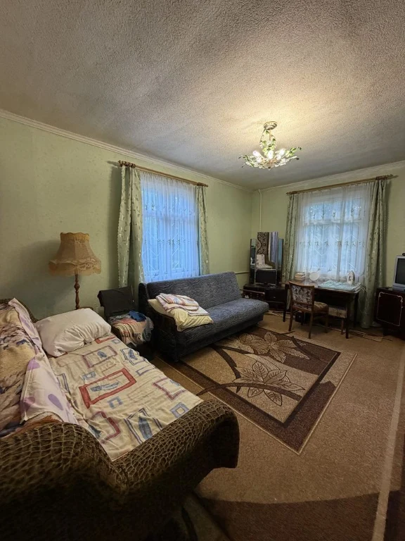 For Sale: 3-room apartment in the Builder's area