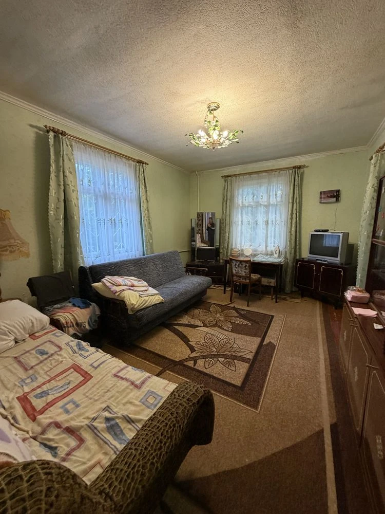 For Sale: 3-room apartment in the Builder's area