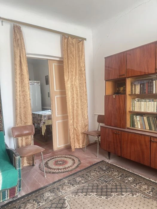 Продаж частини будинку р-н Дастор