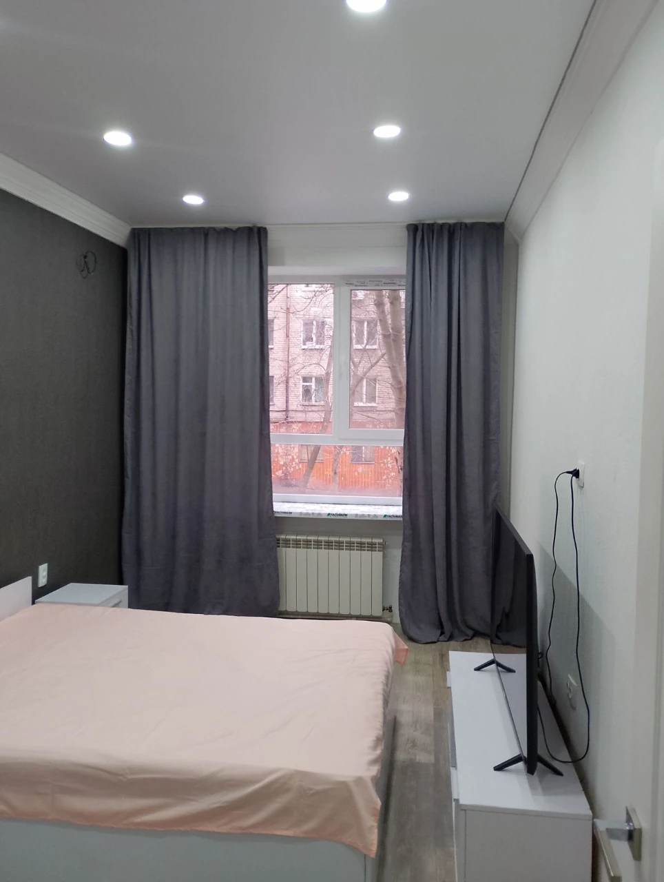 For Sale: 2-bedroom apartment, Gas heating, renovated