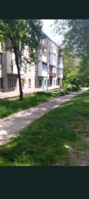 Продается 3-комнатная квартира в Черемушках.