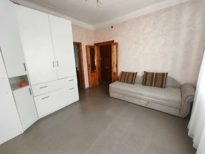 For sale 2-room apartment on the right