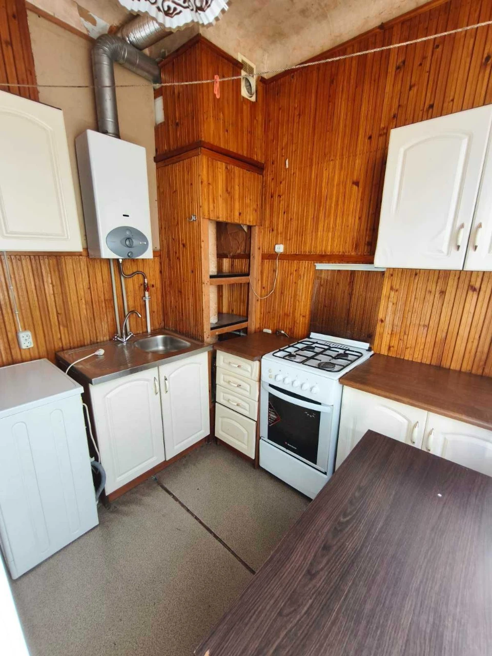 For sale 2-room apartment on the right