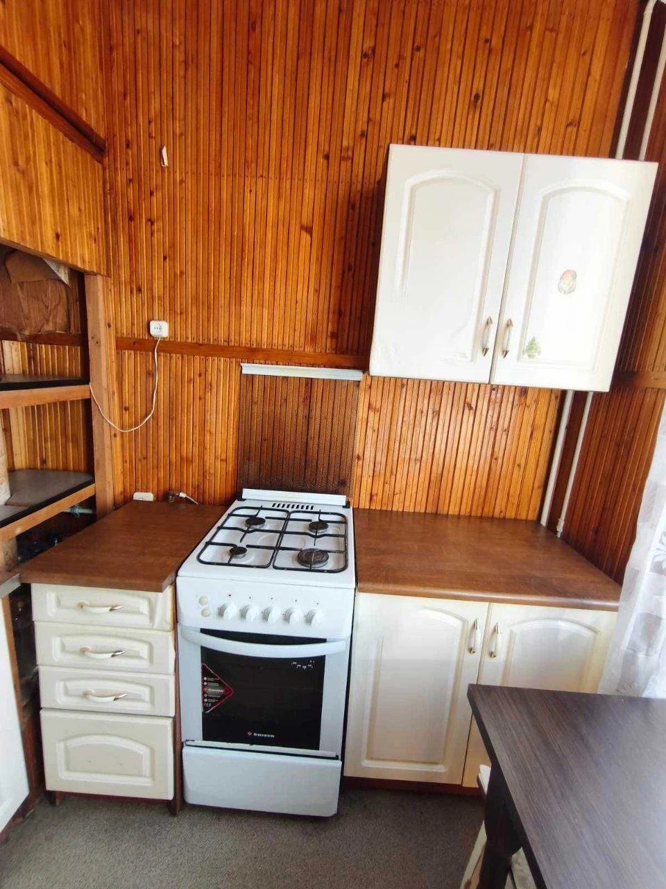 For sale 2-room apartment on the right
