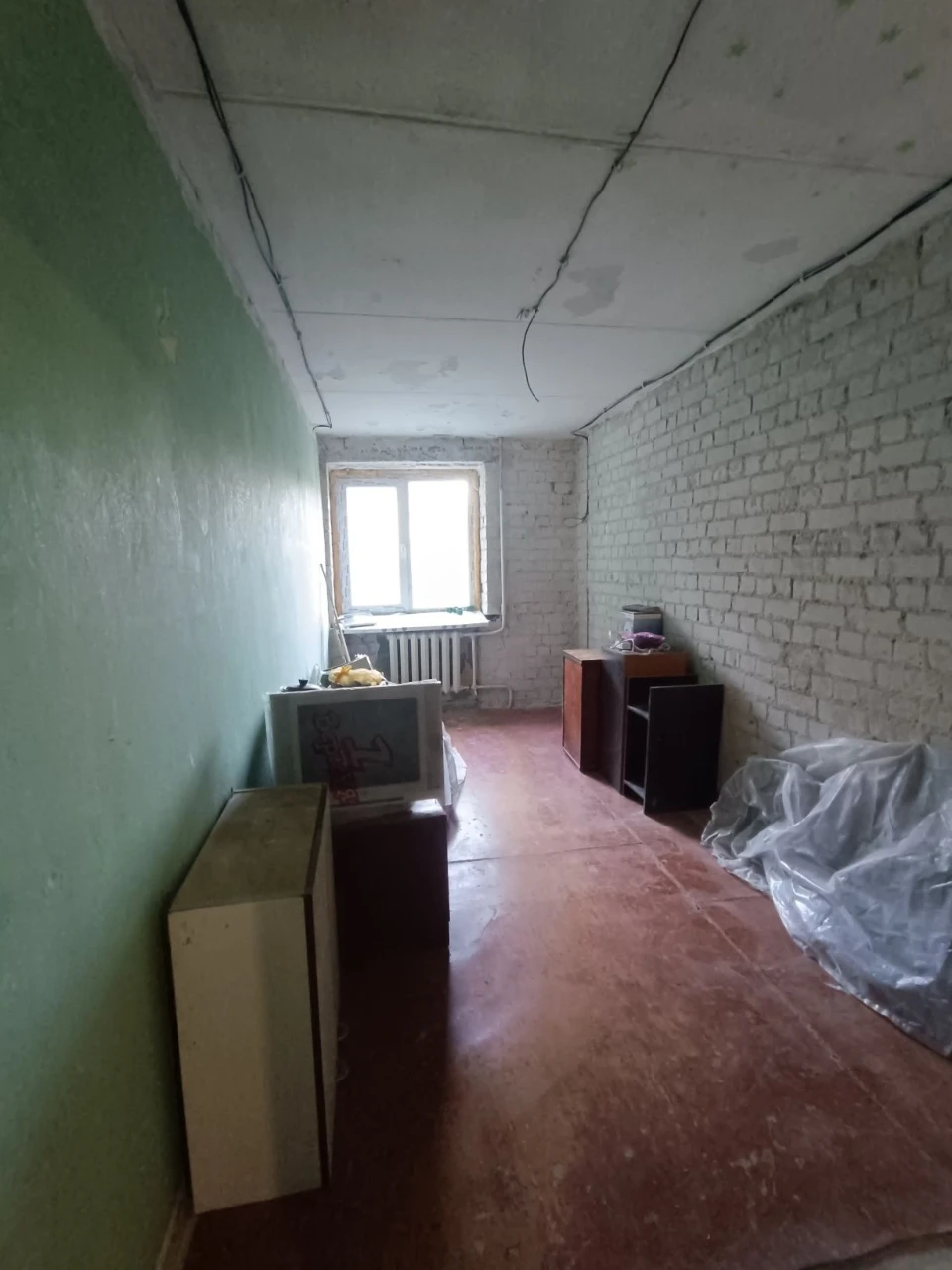 Продам 2 ком. ул. Слисаренко дом 14