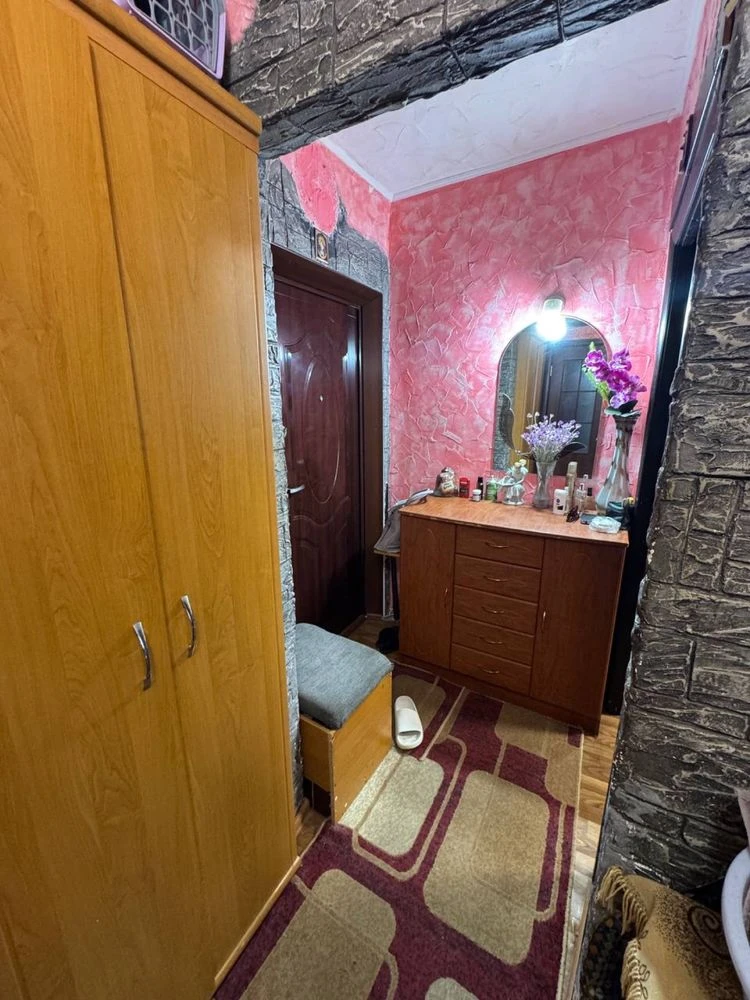 Продається 1-кімнатна квартира. Лівий берег