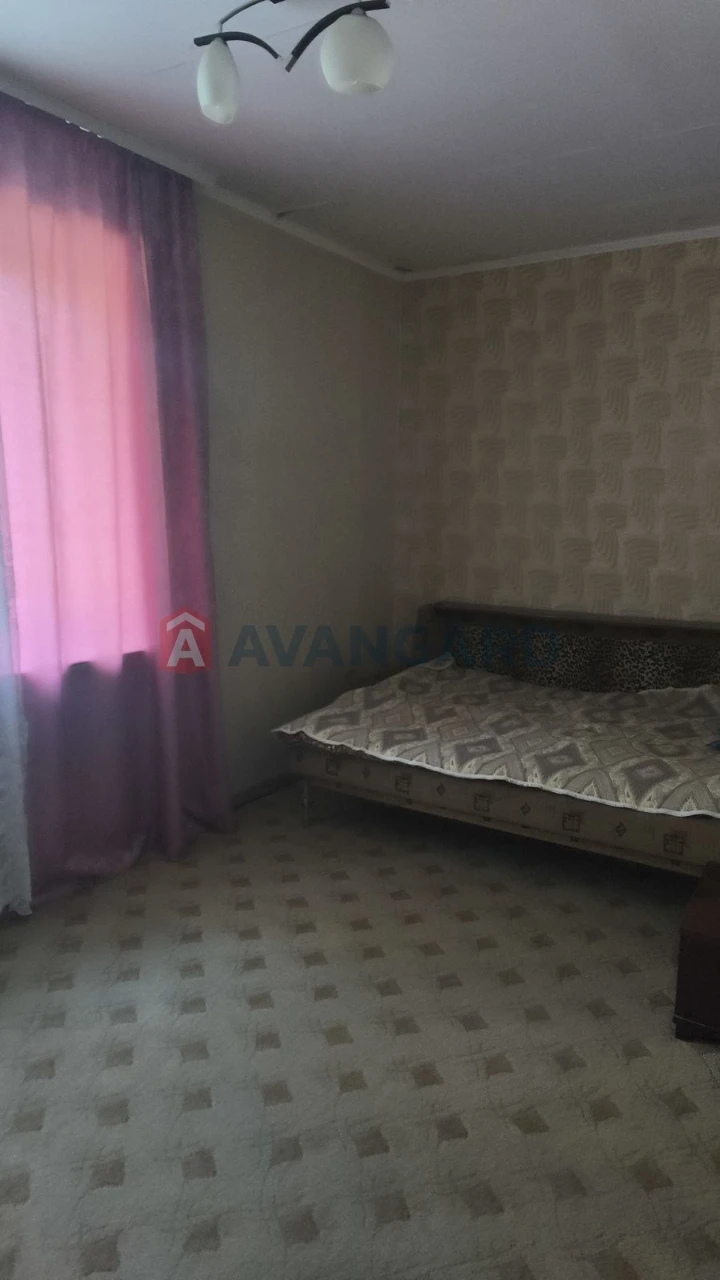 2 room apartment on Zaporozh Street
