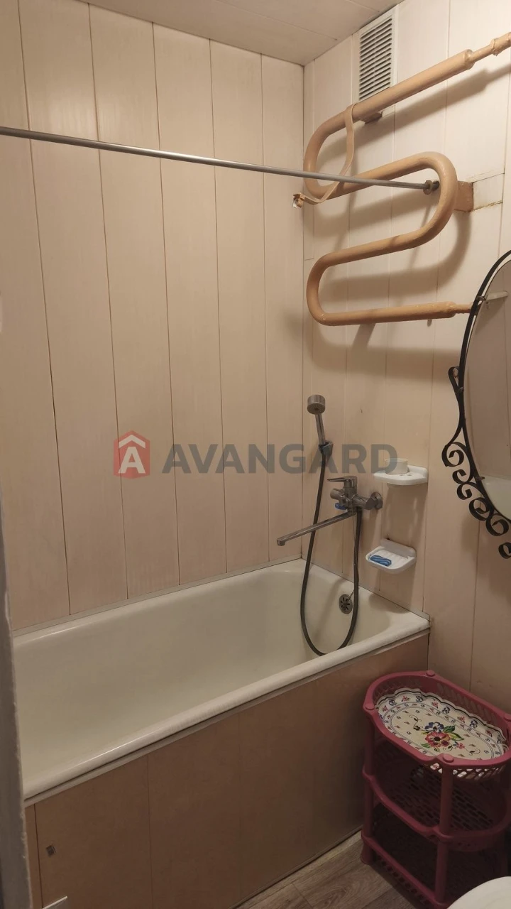 2 room apartment on Zaporozh Street