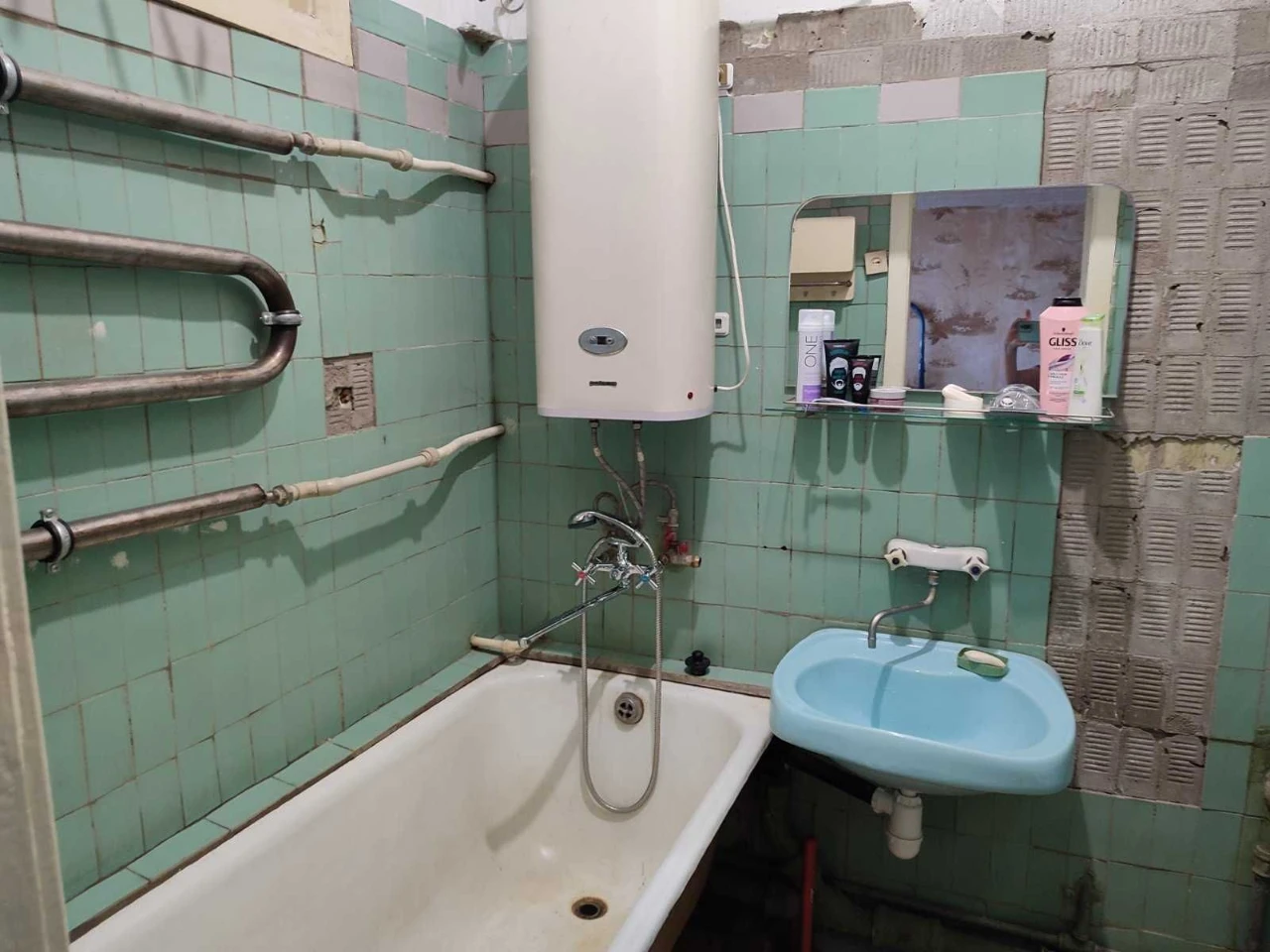 For sale, 3-room apartment in a great location