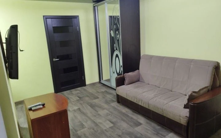For sale, 2-bedroom apartment in the area of the Bus Station