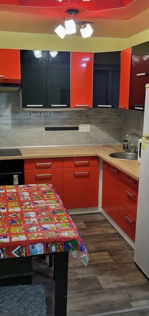 For sale, 2-bedroom apartment in the area of the Bus Station
