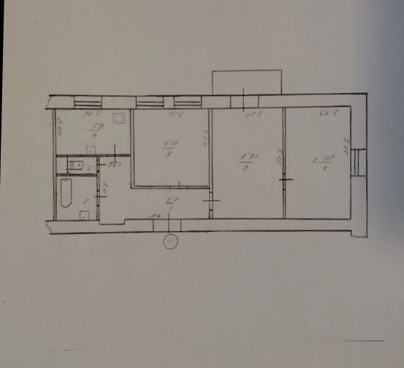 For Sale: 3-room apartment on the 2nd floor of a brick building in Dneprostroy!