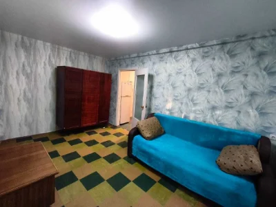 Продается 1-комнатная квартира, 3 этаж, правый берег