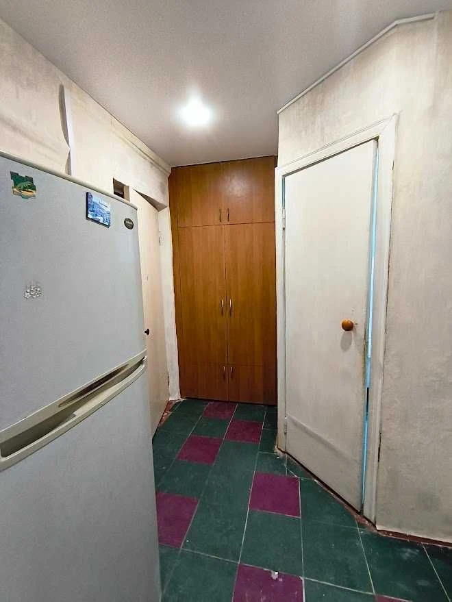Продается 1-комнатная квартира, 3 этаж, правый берег