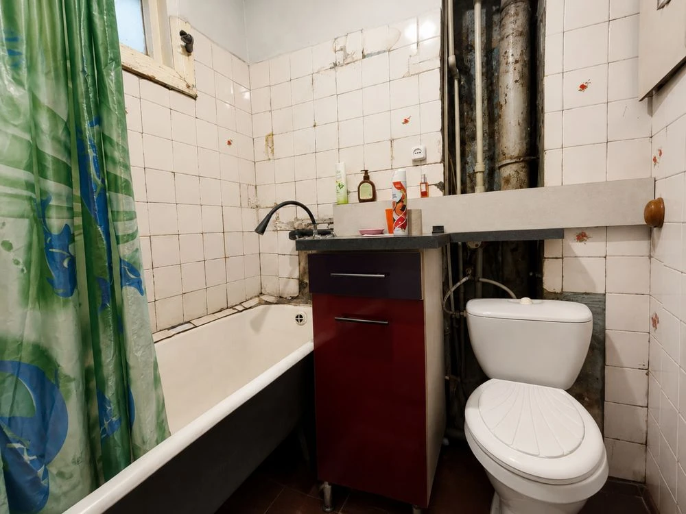 ‼️ From Owner ‼️ For Sale: 2-bedroom apartment on Дніпробуд Street