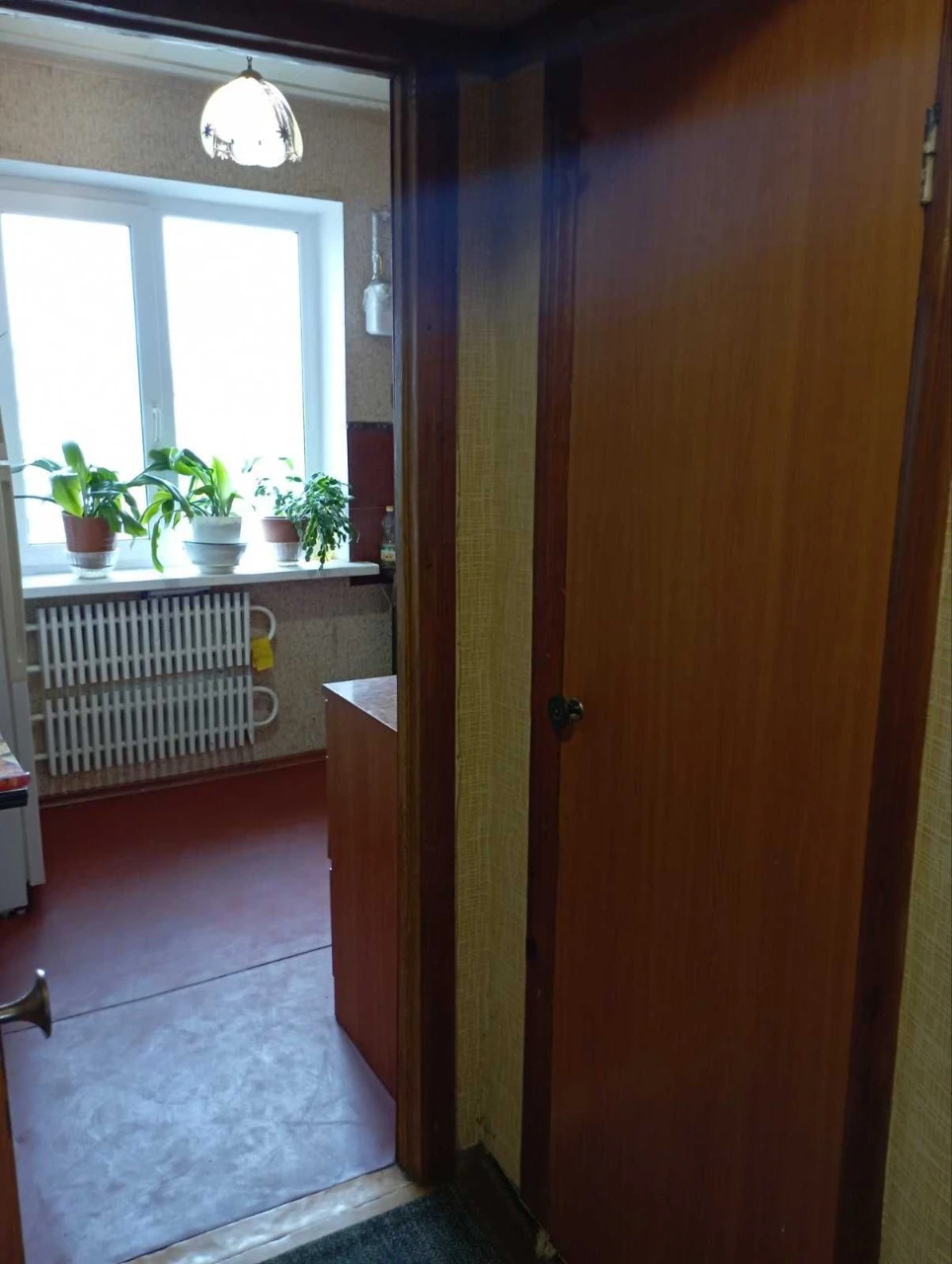 Продам 3-ком Левый Берег без долгов, не угловая. СРОЧНО!