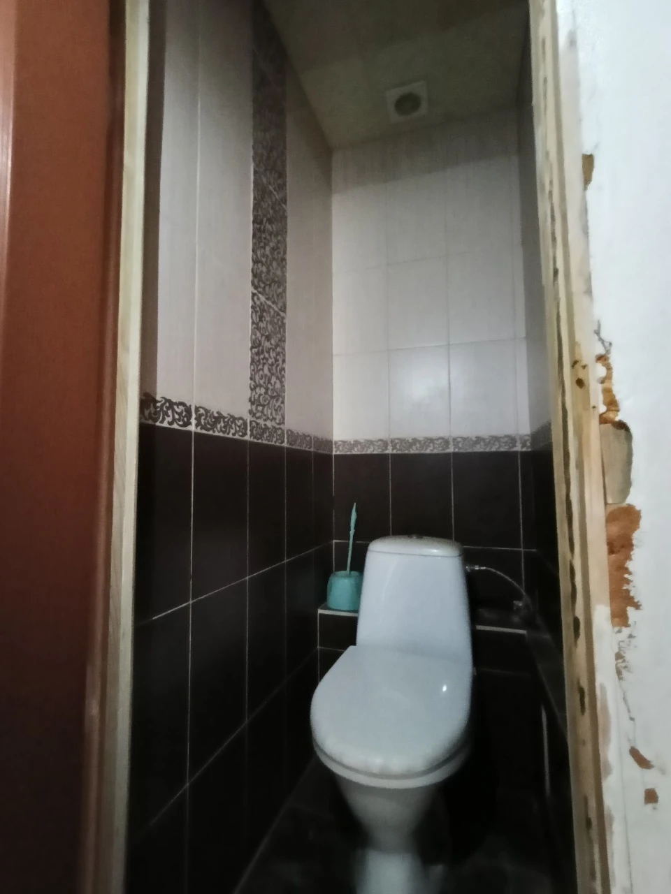 Продается 3-комнатная квартира, левый берег, 9-й микрорайон, рядом с Миром