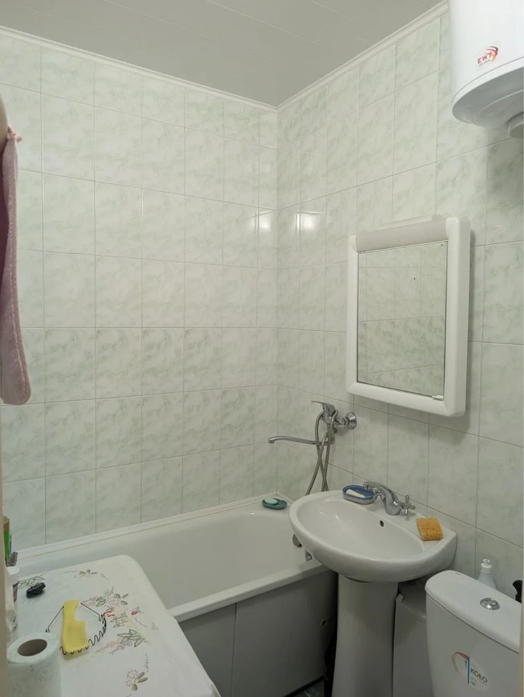 One-room apartment for sale, left bank