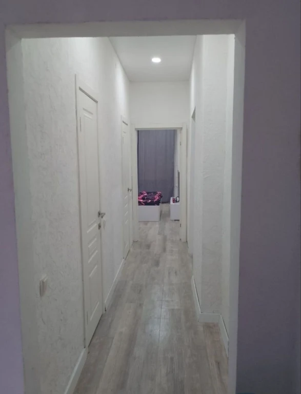 For Sale: 2-room apartment | High-quality renovation | Gas heating | Center | $39,000