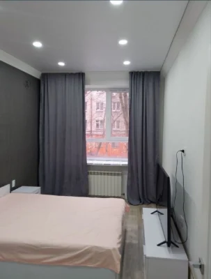For Sale: 2-room apartment | High-quality renovation | Gas heating | Center | $39,000