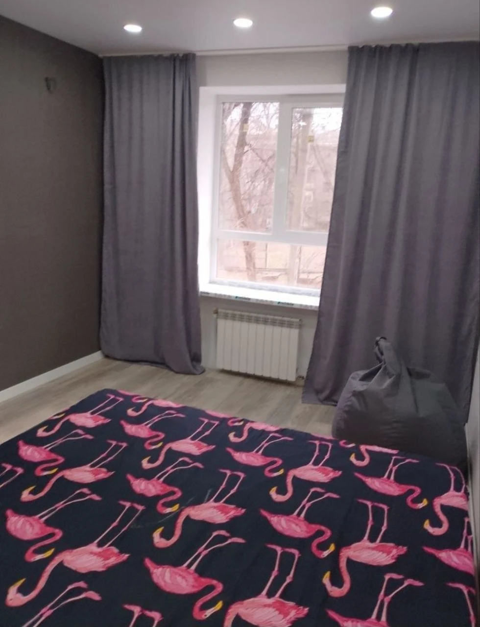 For Sale: 2-room apartment | High-quality renovation | Gas heating | Center | $39,000