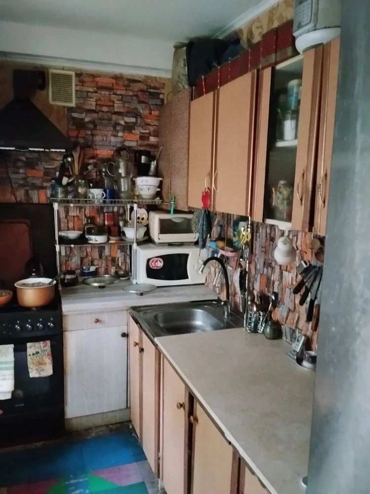 Selling 4-room apartment. Altai