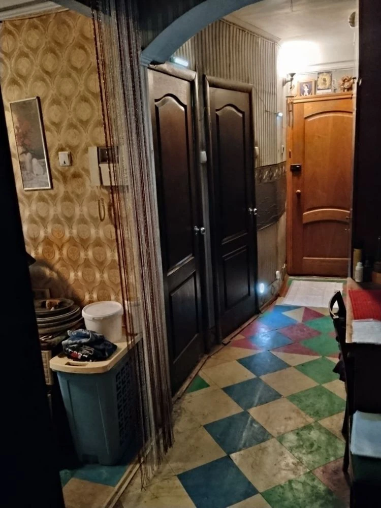 Selling 4-room apartment. Altai