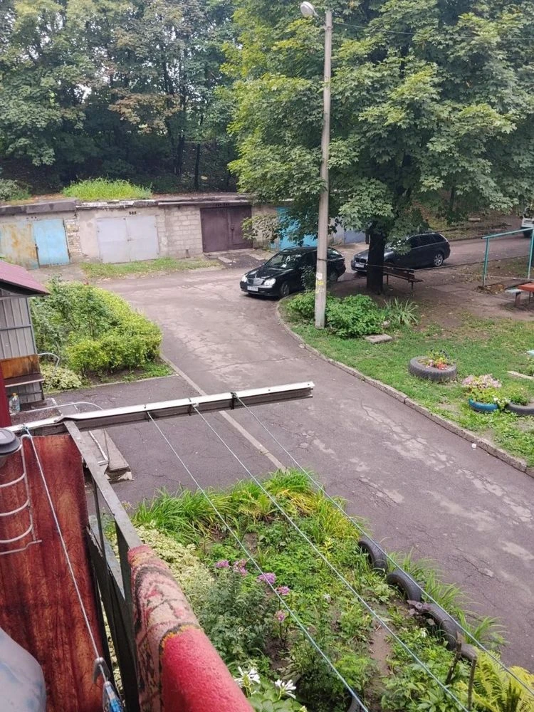 Selling 4-room apartment. Altai