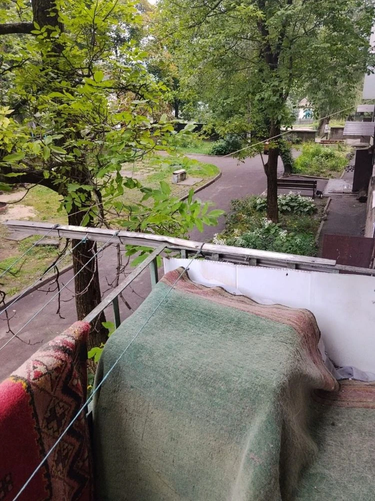 Selling 4-room apartment. Altai