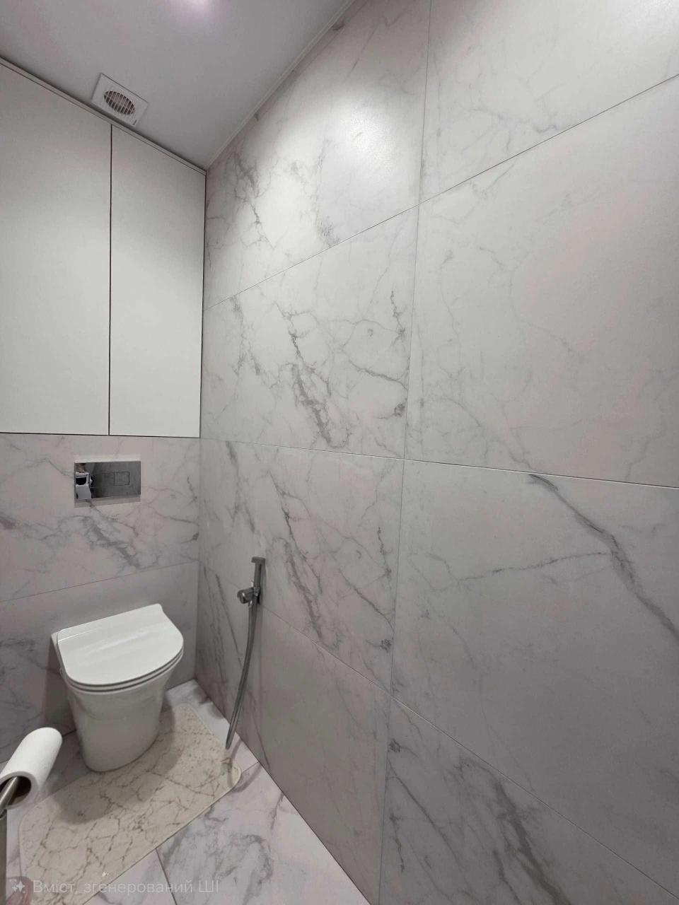 For sale, three-room apartment on the left bank of the city of Kam'yantsk